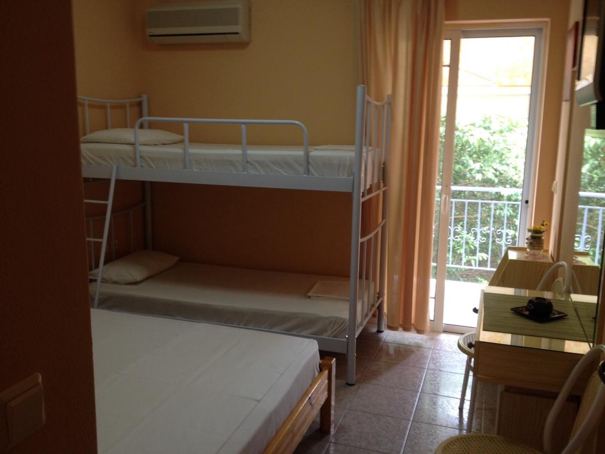 Despoina Apartments Edipsos Esterno foto